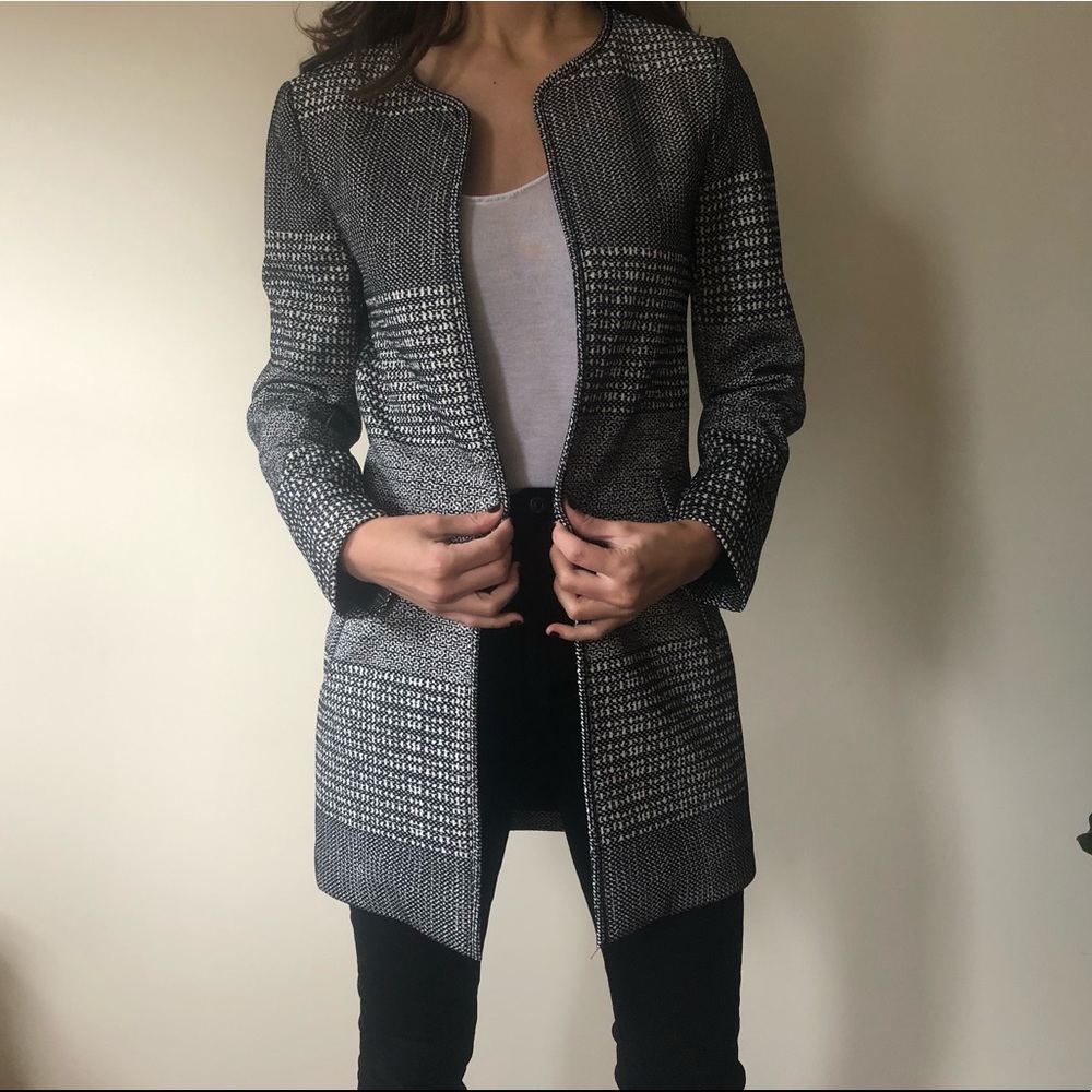 Oversized Textured Long Blazer